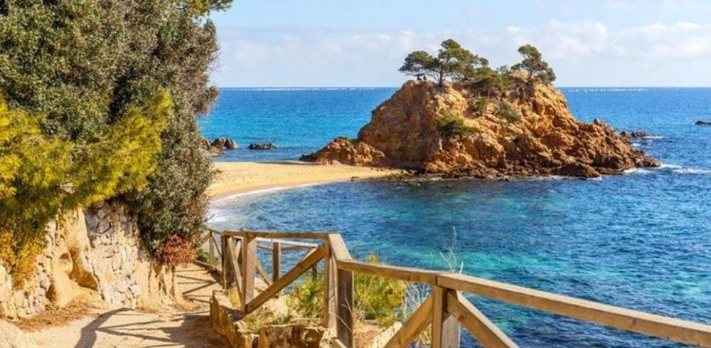Tossa de Mar, Girona: A Complete Travel Guide
